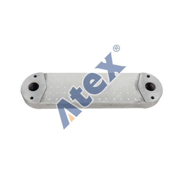 611-49300 8149300 Oil Cooler