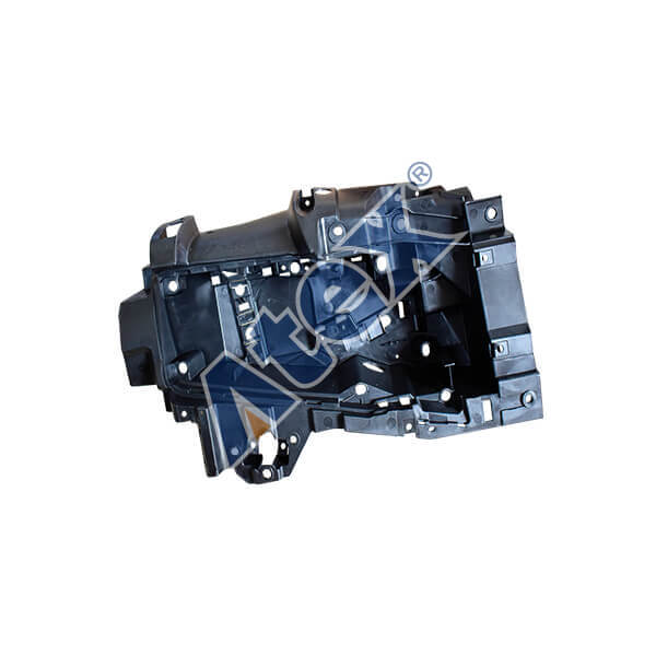 688-03690 82050690 Lamp Shroud, Without Bracket (LH)