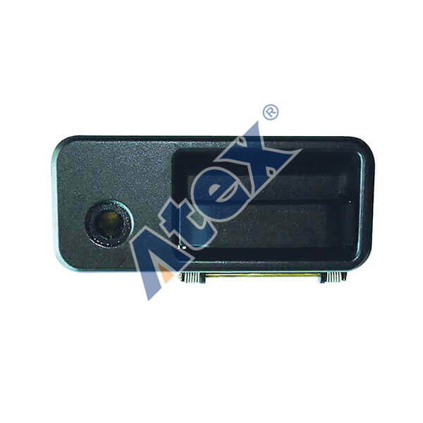 688-91335 8191335 Handle, RH(with lock and key)