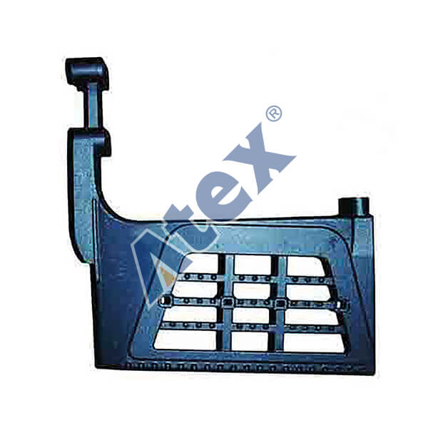 783-03943 1303943 Step Bracket, (LH)