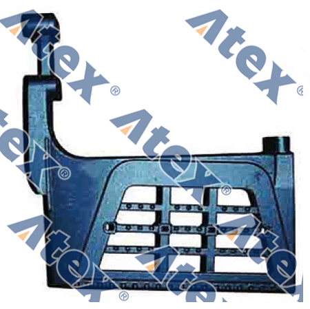 83-03943 1303943, 1347131 Step Bracket, (lh)