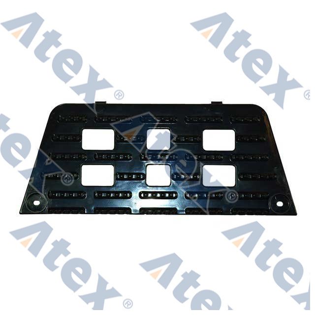 MAN-00374 81615100374 Step Plastic