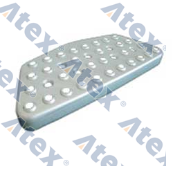 MAN-05187 81615105187 Foot Step R&l